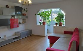 Apartament 3 Camere De Inchiriat